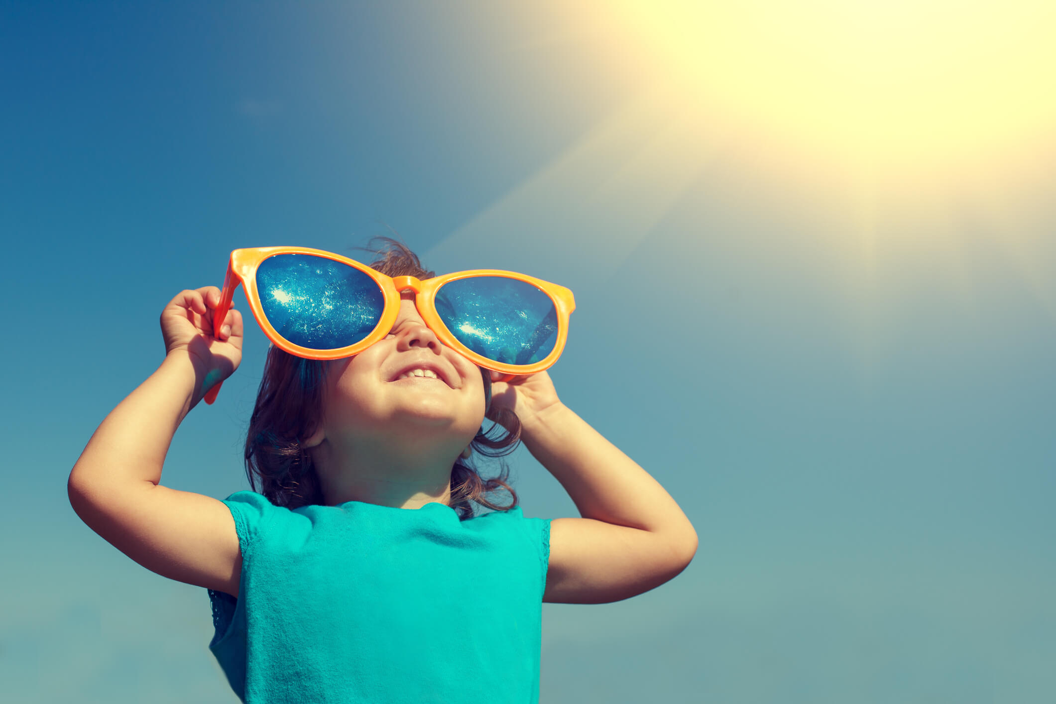 Lunettes de soleil pour enfant : 7 conseils pour bien les choisir